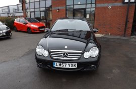 Mercedes-Benz C Class 1.8 C180