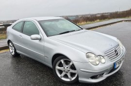 Mercedes-Benz C Class 2.1 C220