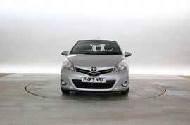  Toyota Yaris 1.0 Icon