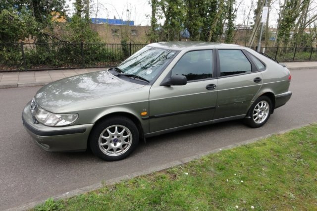 Saab 9-3 2.0