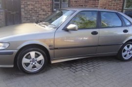 Saab 9-3 2.0