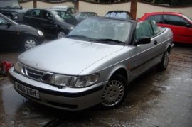 Saab 9-3 2.0