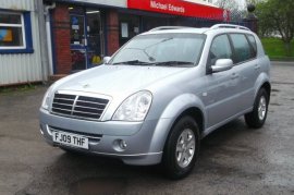 Ssangyong Rexton  2.7