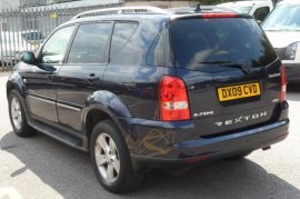 Ssangyong Rexton  2.7