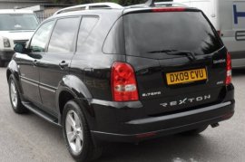 Ssangyong Rexton  2.7