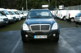 Ssangyong Rexton  2.7