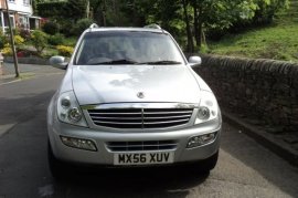 Ssangyong Rexton  2.7