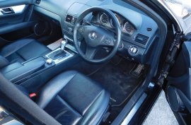Mercedes-Benz C Class C220