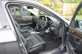 Mercedes-Benz E Class E220 Cdi