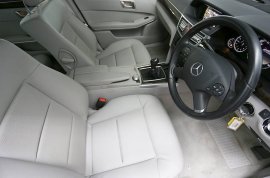Mercedes-Benz E220 2.2 CDi
