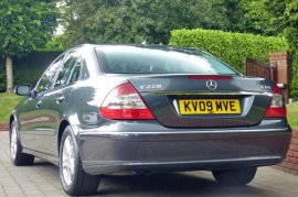 Mercedes-Benz E Class 2.1 E220 CDI