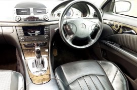Mercedes-Benz E Class 5.4 E55 AMG