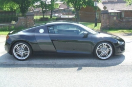 Audi R8 4.2