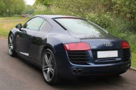 Audi R8 4.2