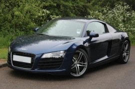 Audi R8 4.2