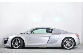 Audi R8 4.2