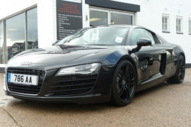 Audi R8 4.2