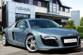 Audi R8 4.2
