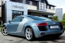 Audi R8 4.2