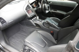 Audi R8 4.2