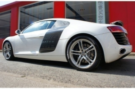 Audi R8 4.2