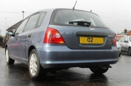 Honda Civic 1.7I
