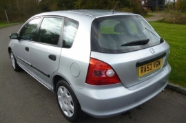 Honda Civic 1.7I