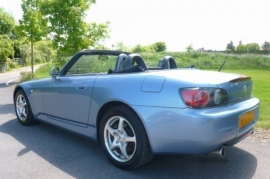 Honda S2000 2.0i