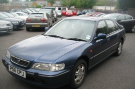 Honda Accord 2.2i