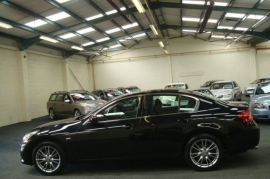 Infiniti G37 3.7