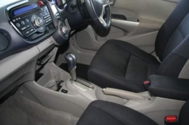 Honda Insight 1.3