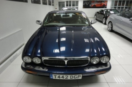 Jaguar XJ 3.2