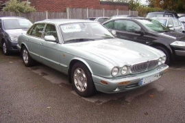 Jaguar XJ 4.0