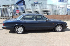 Jaguar XJ 3.2