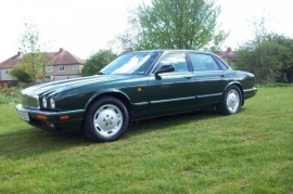 Jaguar XJ 3.2