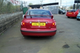 Hyundai Elantra 2.0