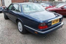 Jaguar XJ 3.2