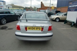 Hyundai Elantra 2.0