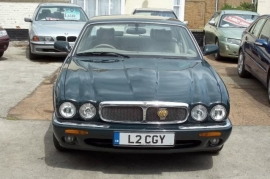 Jaguar XJ 3.2
