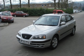 Hyundai Elantra 2.0