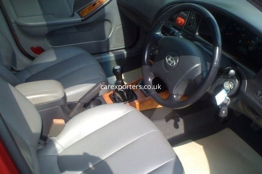 Hyundai Elantra 2.0