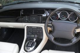 Jaguar XKR 4.2