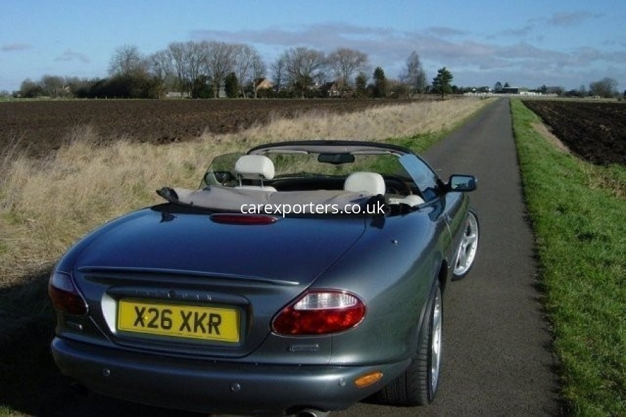 Jaguar XKR 4.2