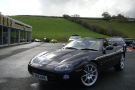 Jaguar XKR 4.2