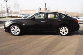 Infiniti M 3.0D