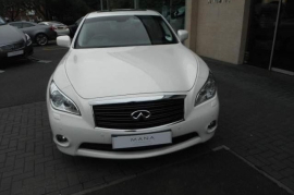 Infiniti M 3.5