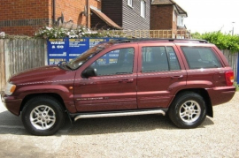 Jeep Commander 4.7