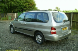 KIA Sedona 2.9