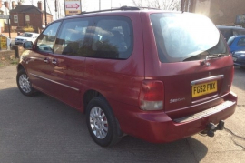 KIA Sedona 2.9