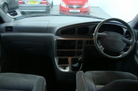 KIA Sedona 2.9